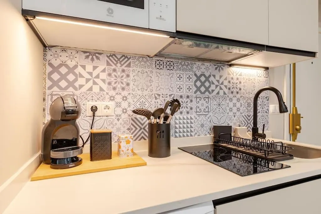 New! Cozy For Couples With Private Patio Apartman Sevilla Spanyolország