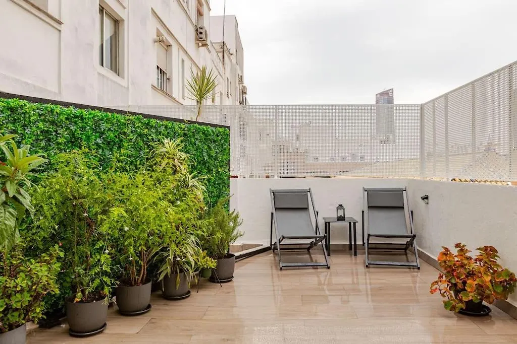 New! Cozy For Couples With Private Patio Apartman Sevilla Spanyolország