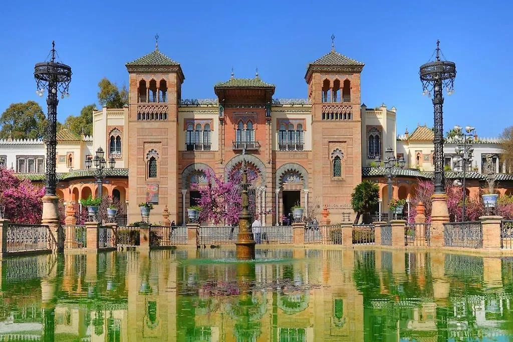 New! Cozy For Couples With Private Patio Apartment Seville Spain