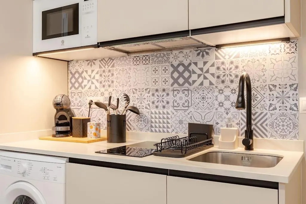 New! Cozy For Couples With Private Patio Apartment Seville 0*,